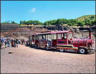 Visite en train du volcan de Lemptegy en Auvergne